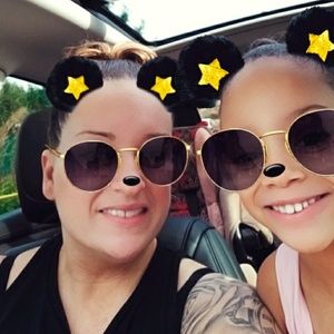 Meet your Posher, Stacy